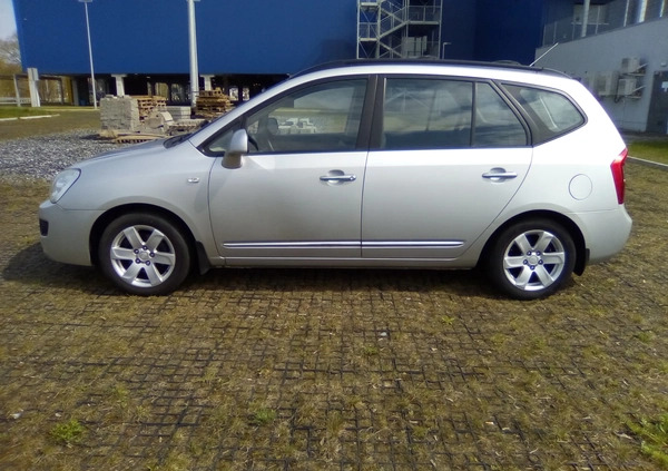 Kia Carens cena 12900 przebieg: 190000, rok produkcji 2009 z Szczecin małe 301